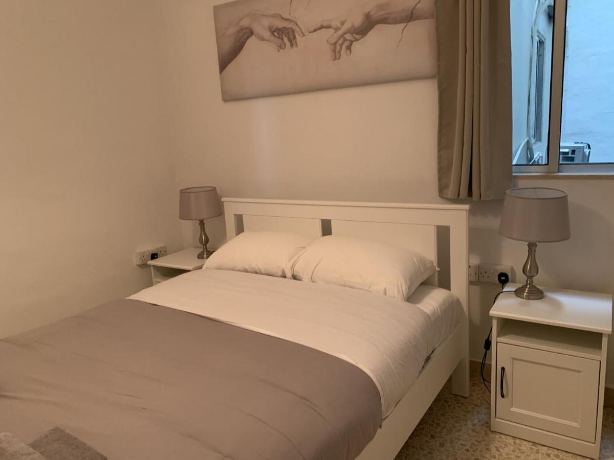 Large Apartment Close To Rocky Beach Mcre1-1 Sliema Extérieur photo