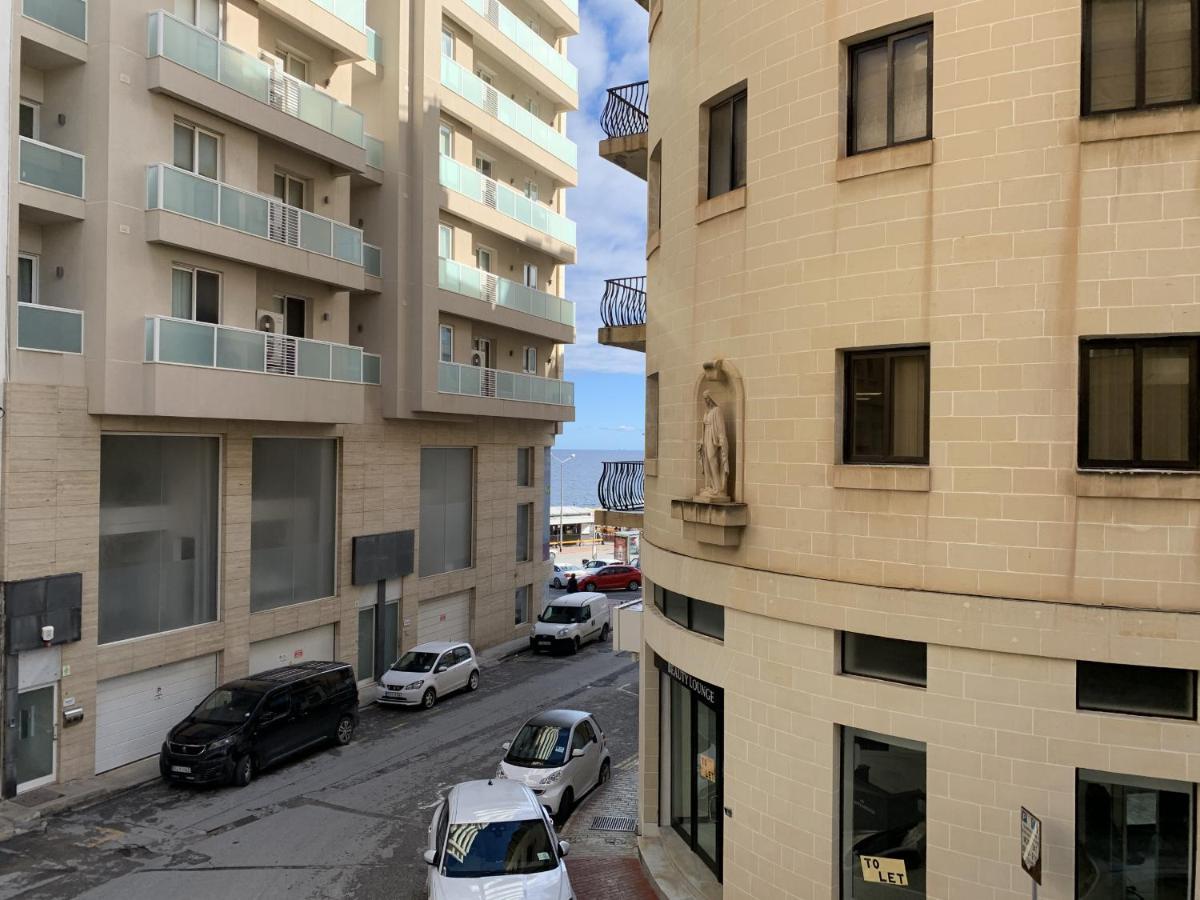 Large Apartment Close To Rocky Beach Mcre1-1 Sliema Extérieur photo