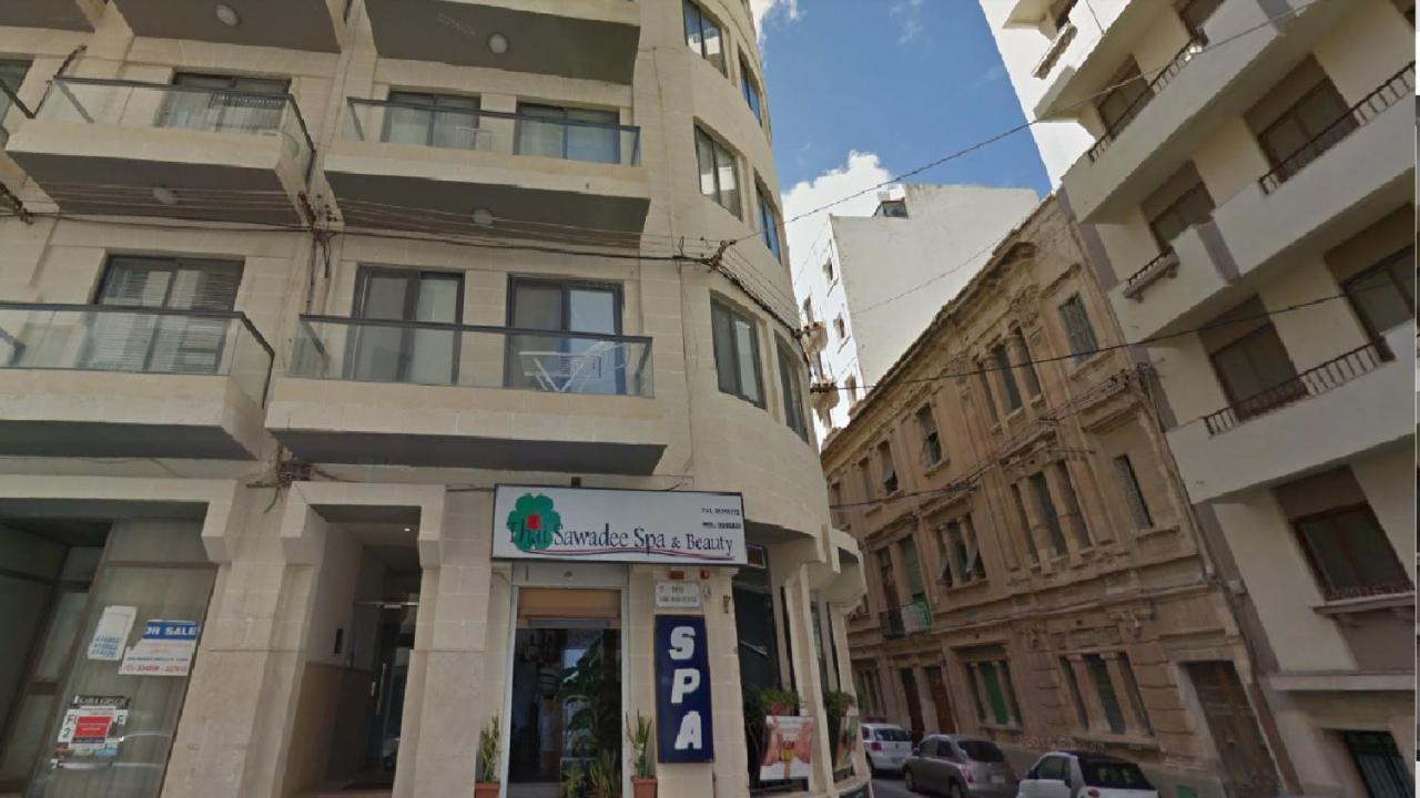 Large Apartment Close To Rocky Beach Mcre1-1 Sliema Extérieur photo